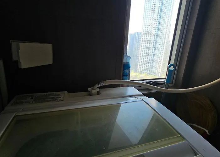 Casa Rosa1 2br In Bgc 5th Ave Wifi 300 Mbps 5 Pax Apartment *